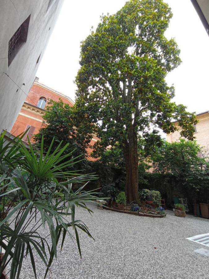 דירות פררה Magnolia Garden מראה חיצוני תמונה