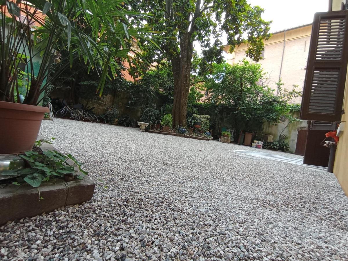 דירות פררה Magnolia Garden מראה חיצוני תמונה